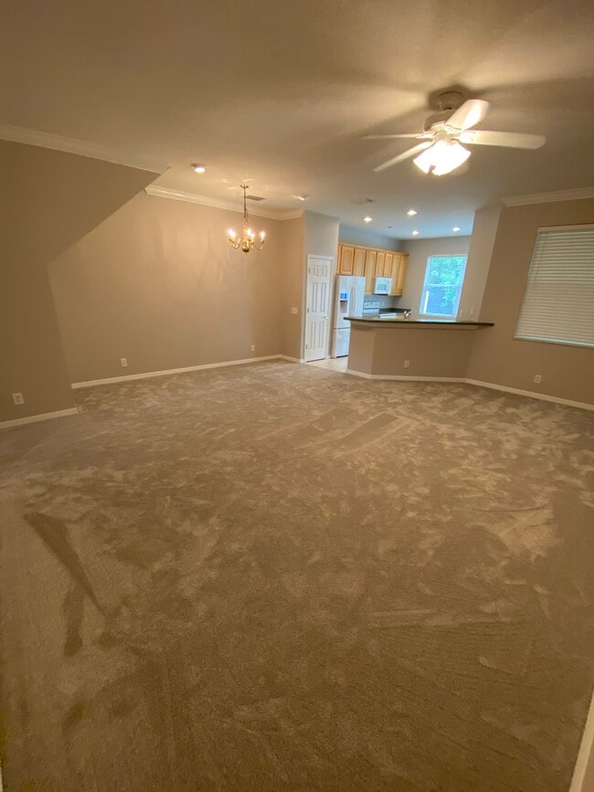 Building Photo - 616 Black Lion Dr NE