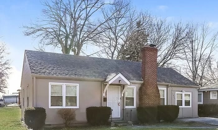 Primary Photo - 1419 E 73rd St