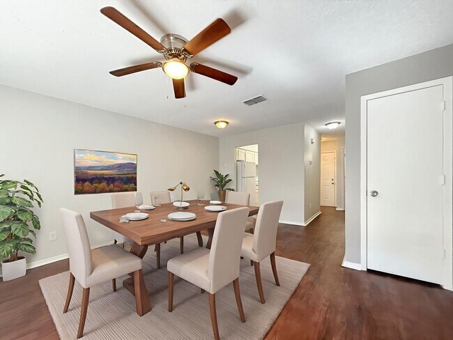 Building Photo - Stylish 2-Bedroom Townhome with Private Patios & Modern Finishes in Burleson, TX