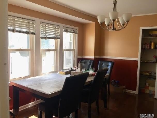 Foto del edificio - 5 bedroom in Queens NY 11375