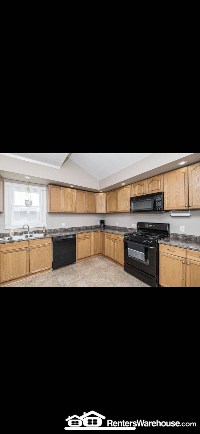 Foto del edificio - 203 11th Ave NE
