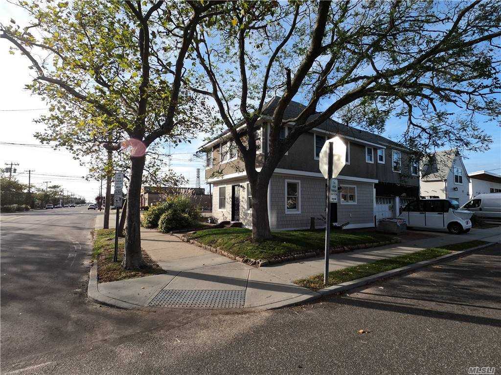 Primary Photo - 108 Lido Blvd