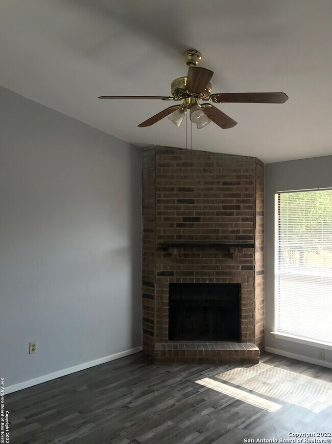 Foto del edificio - 514 Kellys Way