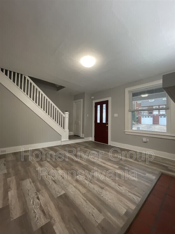 Foto del edificio - 1703 Meadville St