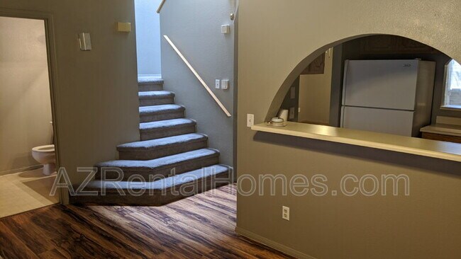 Foto del edificio - 635 W 13th St