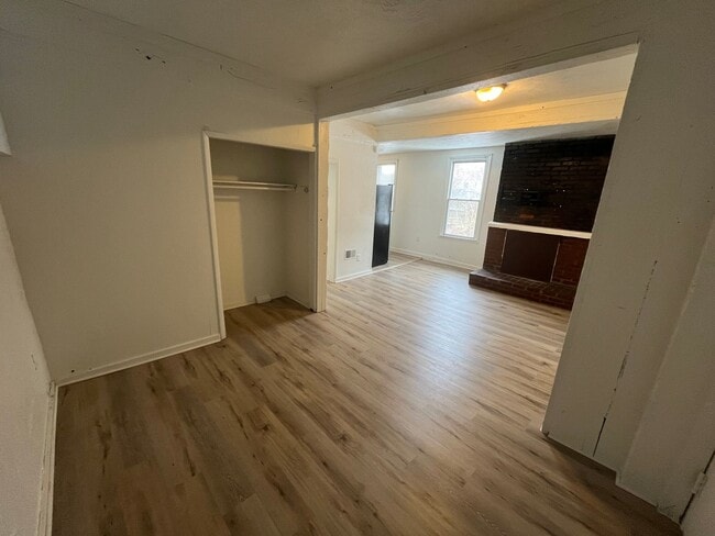 Photo - 7543 Melrose Street Apartment
