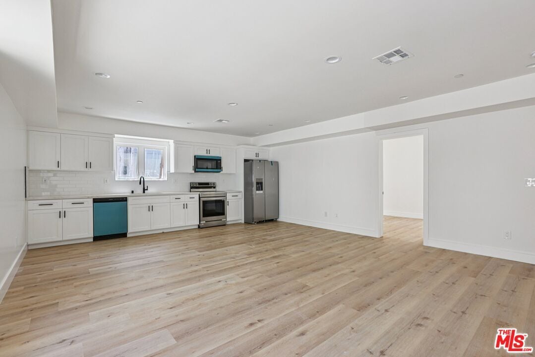 Foto principal - 2111 Holly Dr