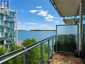 Building Photo - 39 Queens Quay E