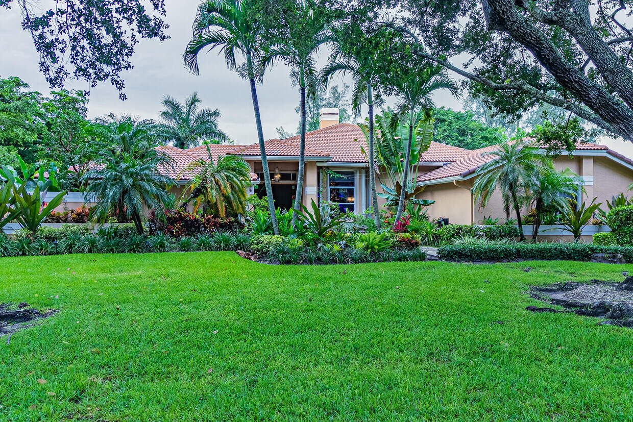 8111 Blue Ridge Ln, Parkland, FL 33067 House for Rent in Parkland, FL