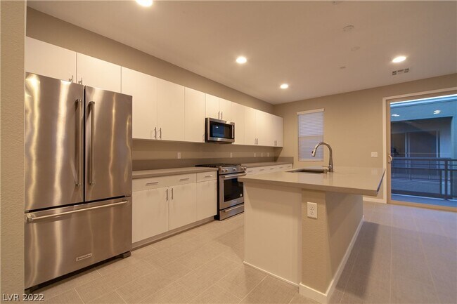 Foto del edificio - 11290 Kraft Mountain Ave