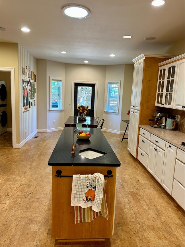 Foto del edificio - 1454 Bradley Meadows Ln