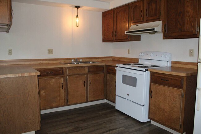 Foto del edificio - 1016 N Maple St