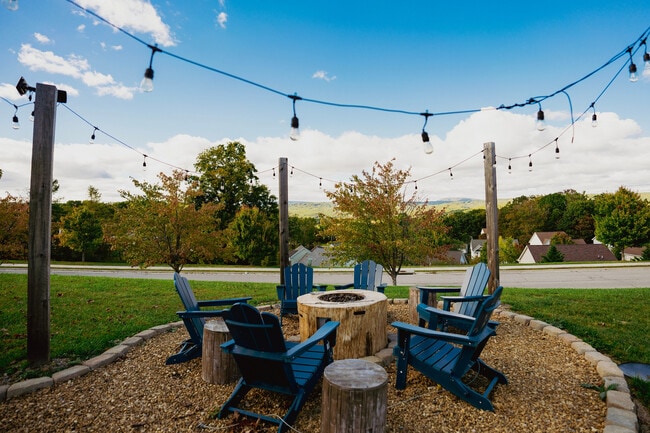 2025.10.08_MapleRidge_Firepit_013 - Maple Ridge Townhomes