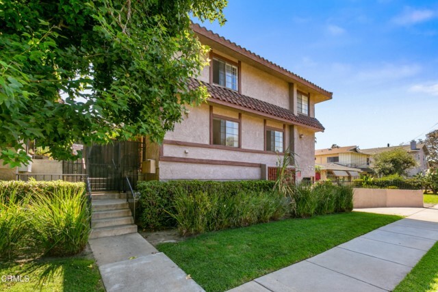 Primary Photo - 712 S Sierra Vista Ave