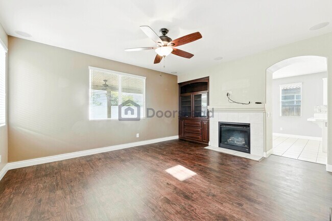Foto del edificio - 17181 Bronco Ln