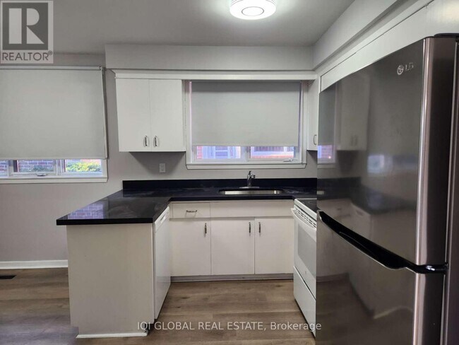 Photo du bâtiment - 2143 Linby St