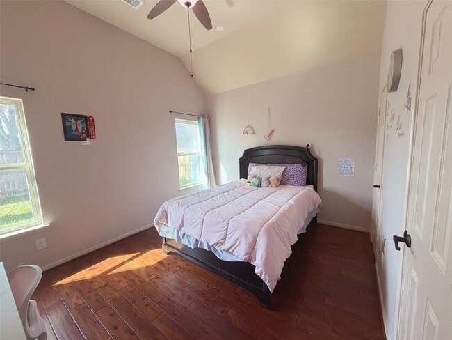 Building Photo - 29011 Powder Ridge Dr