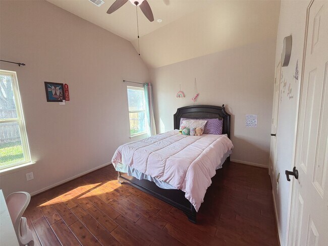 Foto del edificio - 29011 Powder Ridge Dr