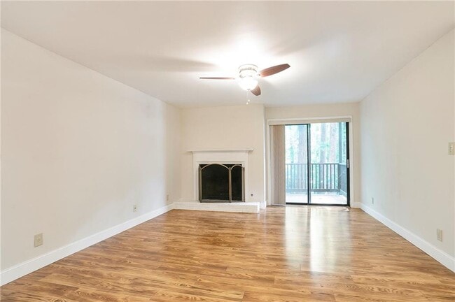 Building Photo - 408 River Run Dr