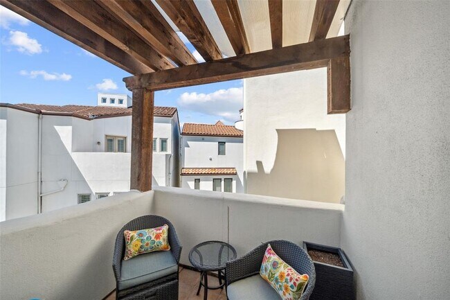 Photo - 5231 Calle Montilla Pl House