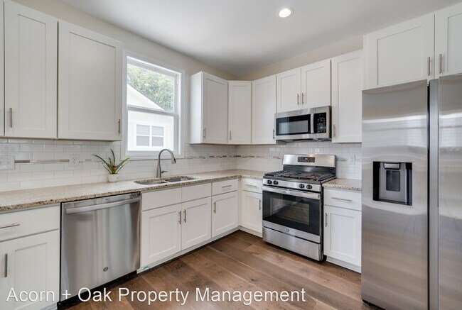 Building Photo - 3 br, 2.5 bath House - 2211 Fitzgerald Ave