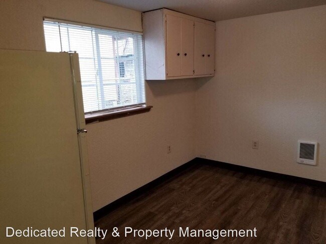 Foto del edificio - 2 br, 1 bath House - 414 East A St