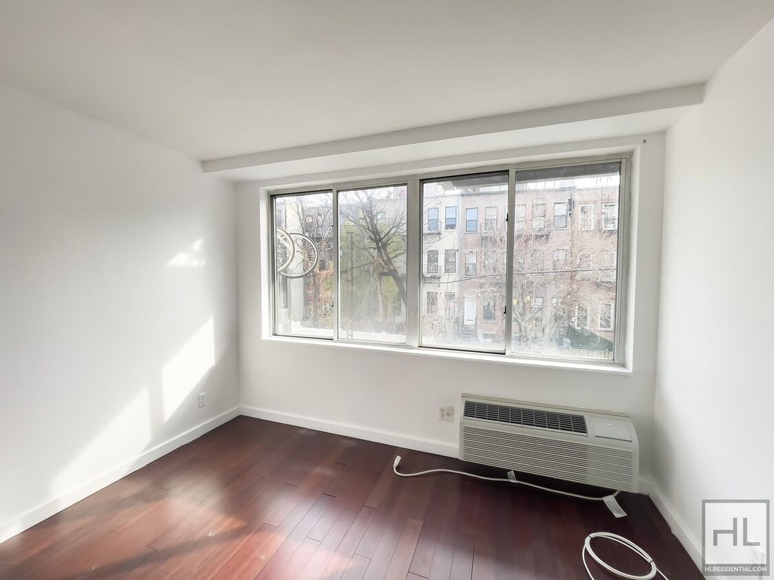 Primary Photo - STANHOPE STREET / Bushwick 2-Bed 1-Bath / No Fee / 1-Month Free