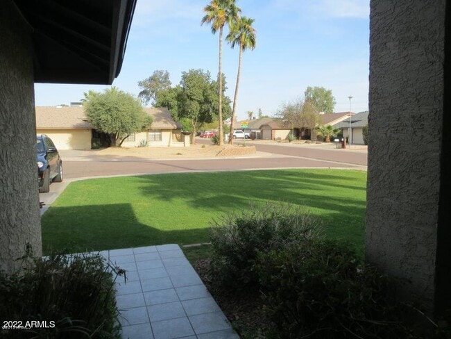 Building Photo - 10770 N 108th Way