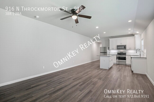Foto del edificio - 916 N Throckmorton St