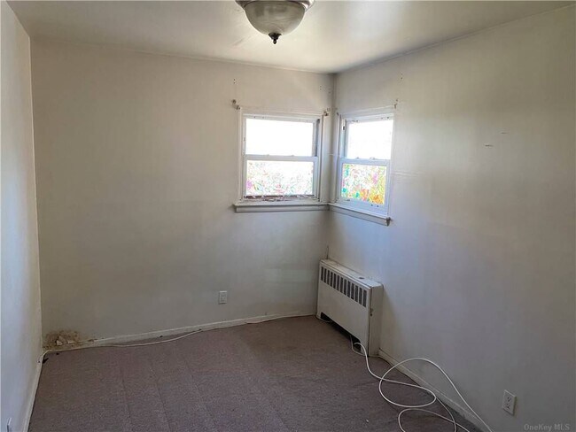 Foto del edificio - 218-35 100th Ave