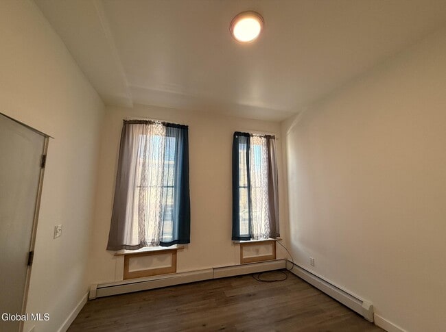 Foto del edificio - 336 Clinton Ave