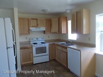 Building Photo - 3 br, 2 bath House - 3042 Beech