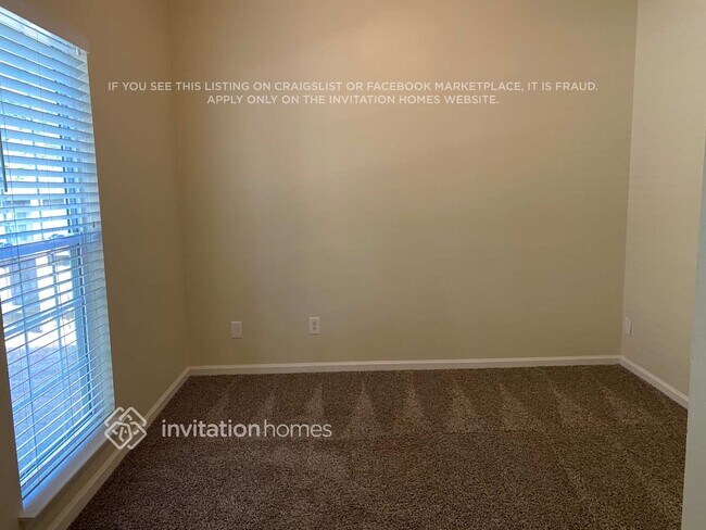Foto del edificio - 5704 Burning Ridge Dr