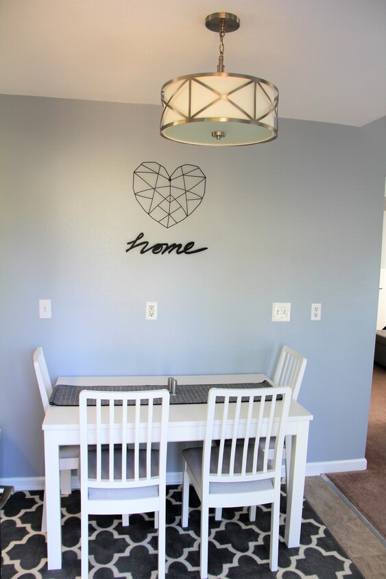 Foto principal - 820 S Junett St