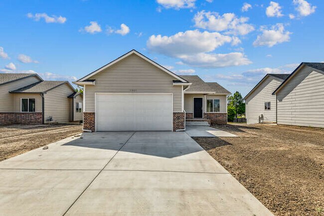 5005 S Chase - 5005 S Chase Ave