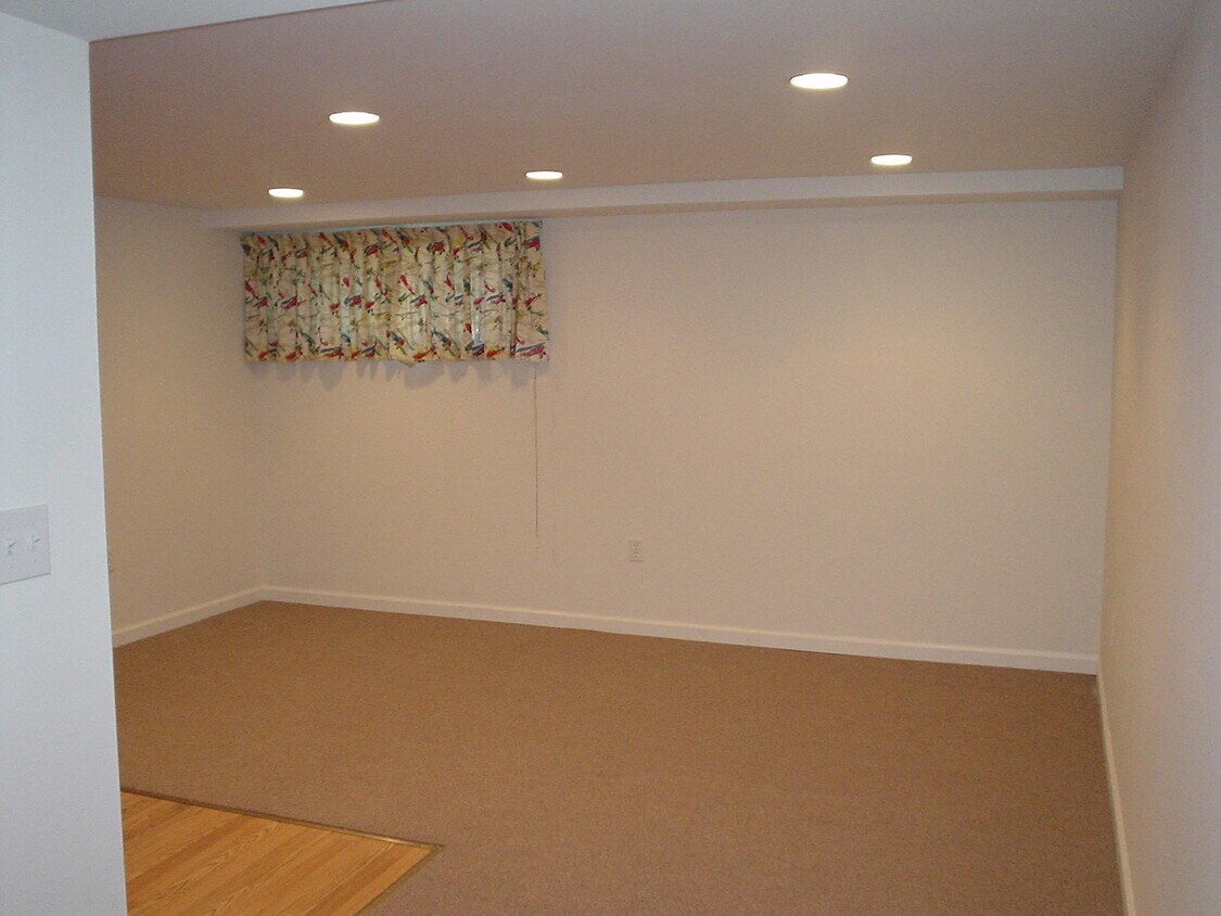 Primary Photo - 7800 Cole Ave