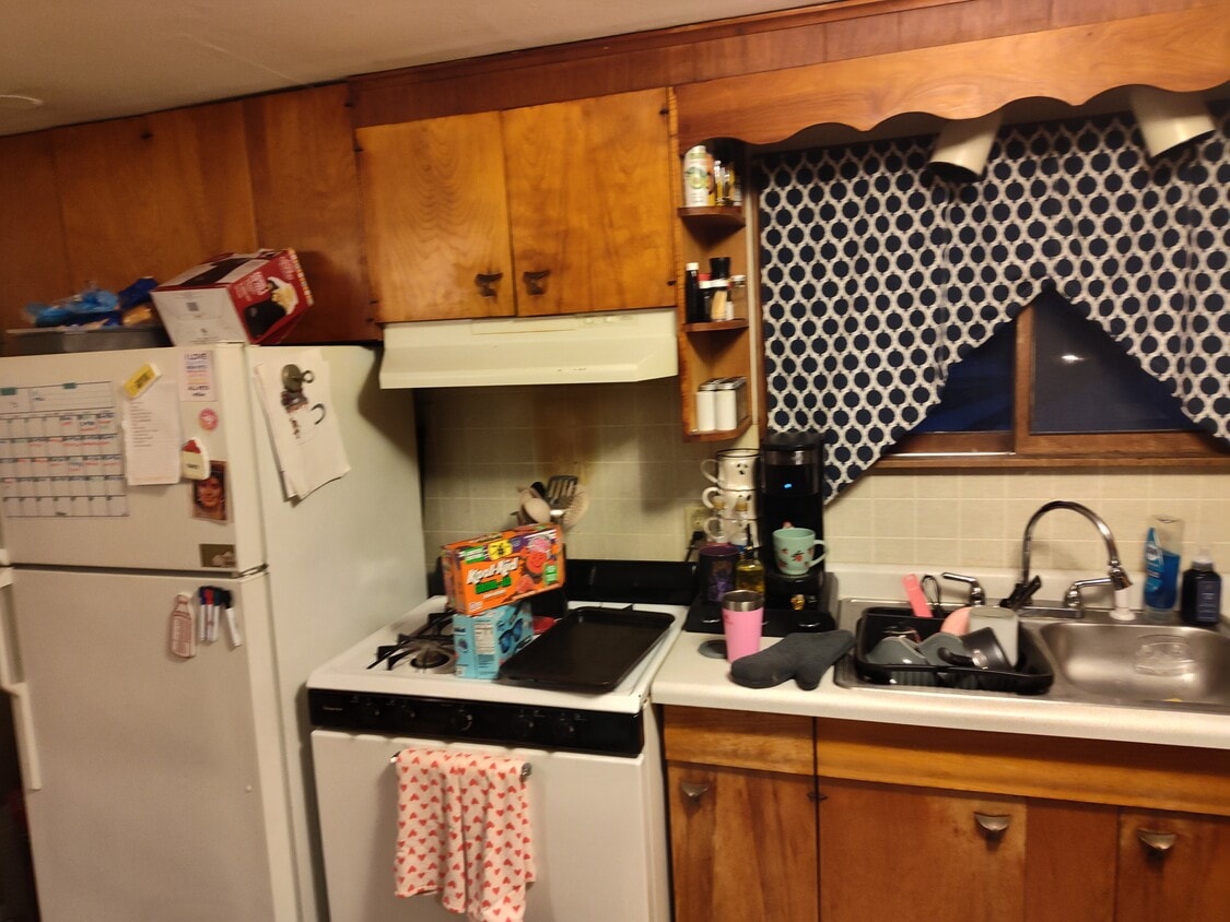 Foto del edificio - 303 Barr Elms Ave