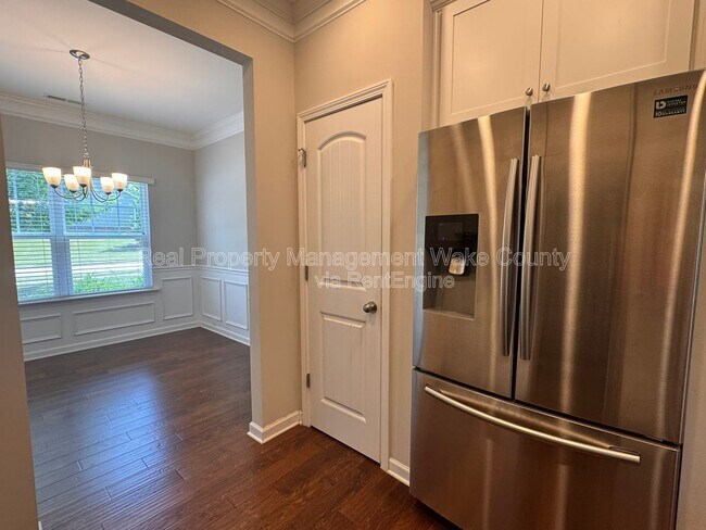 Building Photo - 101 Benning Hills Pl