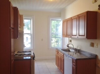 Kitchen - 530 27th St