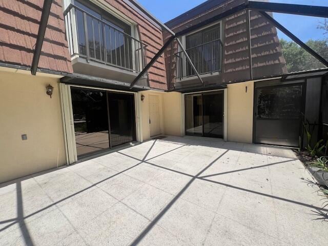 Building Photo - 2425 24th Ct