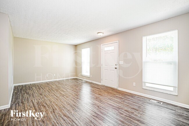 Foto del edificio - 7272 Moonbay Ct