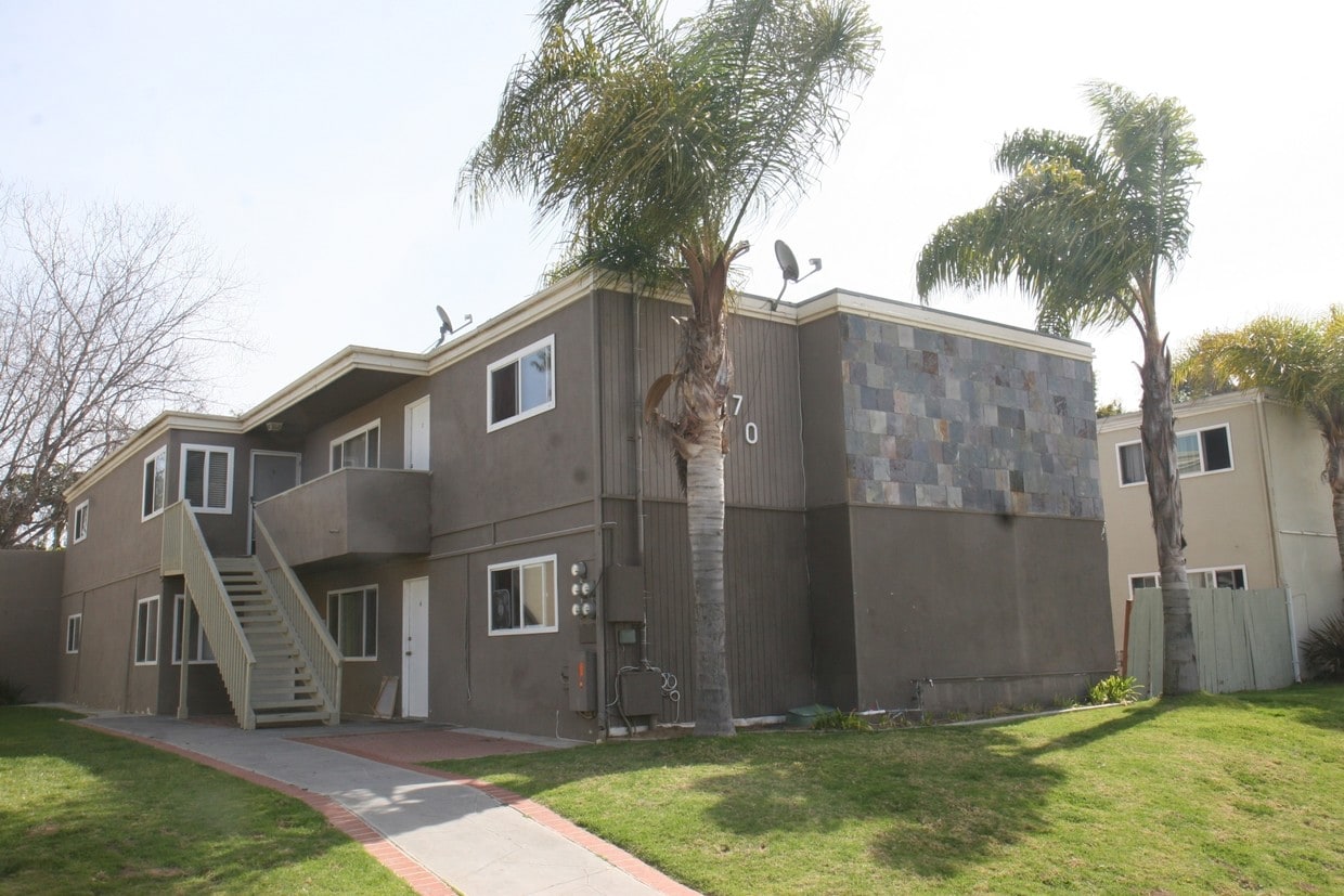 Primary Photo - Monroe Street Apartments