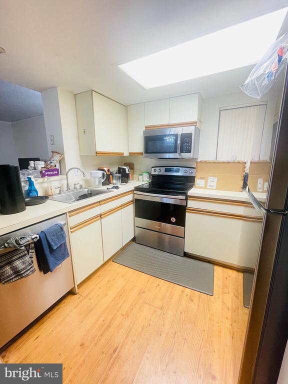 Building Photo - 14229 Bowsprit Ln