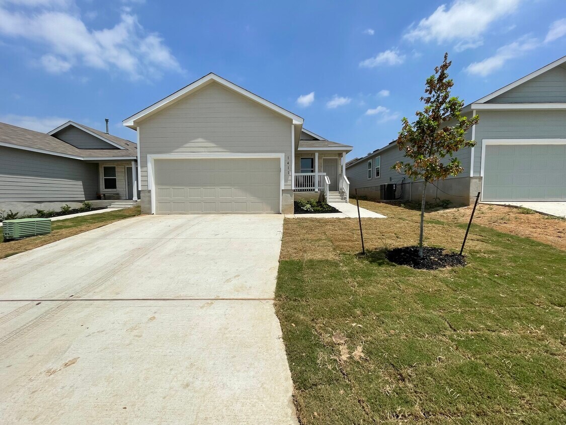 Foto principal - 1411 Riojas Rd
