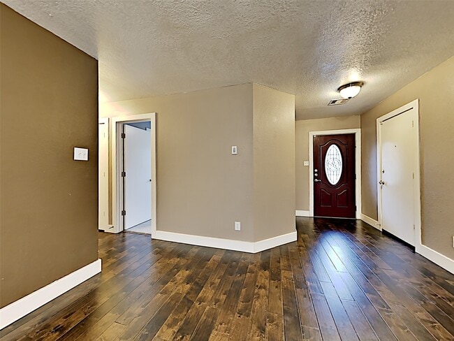 Foto del edificio - 17314 Morning Star Ave