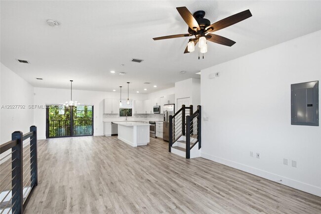 Foto del edificio - 10473 NW 82nd St