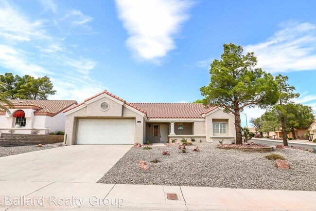 Building Photo - 2 br, 2 bath House - 2829 Greenview Court