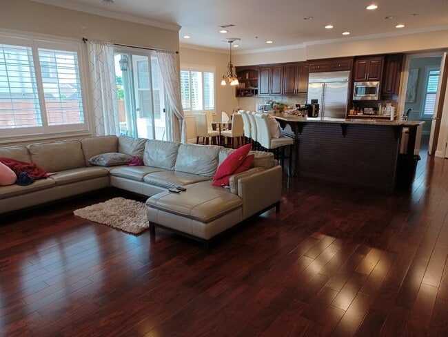 Foto del edificio - 2860 E Castle Pines Terrace