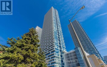 Building Photo - 898 Portage Pkwy