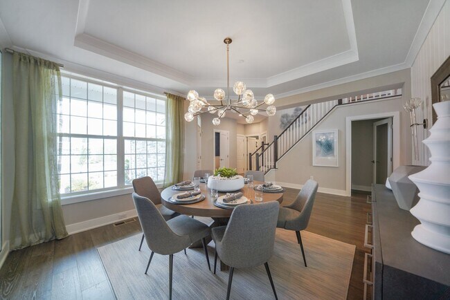Foto del edificio - Luxury Fully Furnished 3 Bed 3.5 Bath Townhome in Darlington Ridge